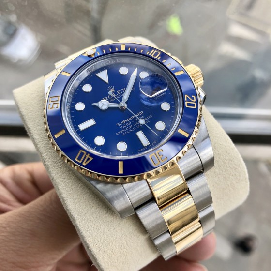 Rolex Submariner 116613LB '‘ Immaculate Condition ‘' image 1