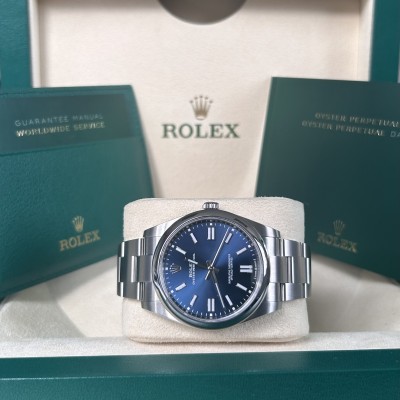 Rolex Oyster Perpetual  124300