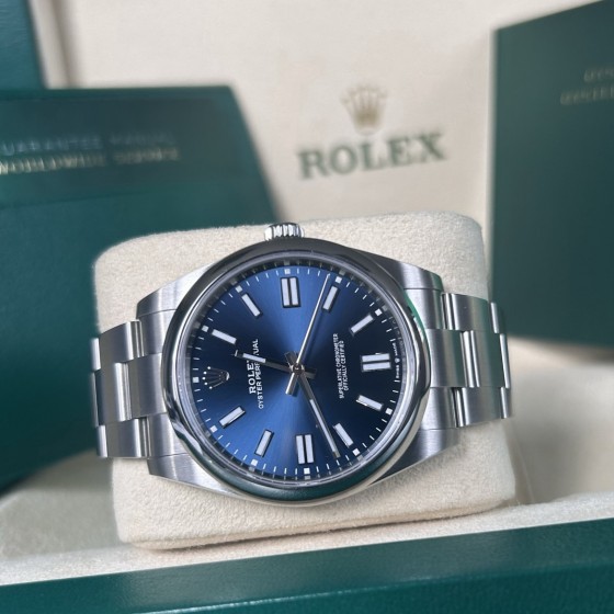 Rolex Oyster Perpetual  126000 'OP36 blue' image 4